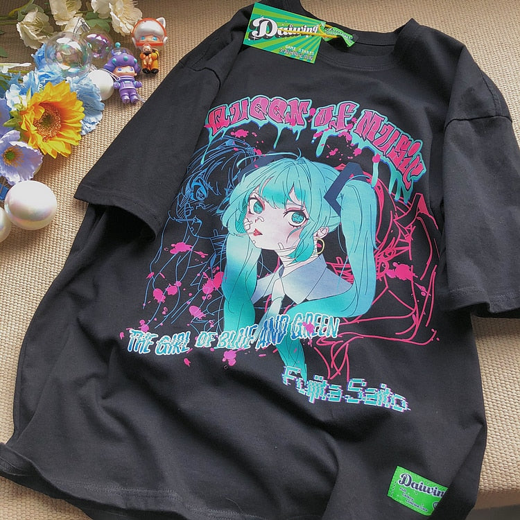 Queen of Music Hatsune Miku Oversized T-Shirt