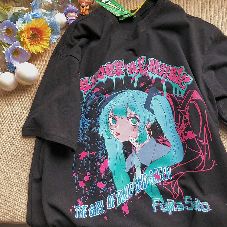 Queen of Music Hatsune Miku Oversized T-Shirt